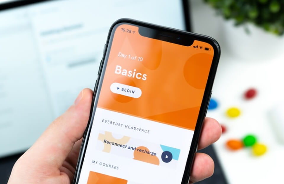 Apple opens another megastore in China amid William Barr criticism